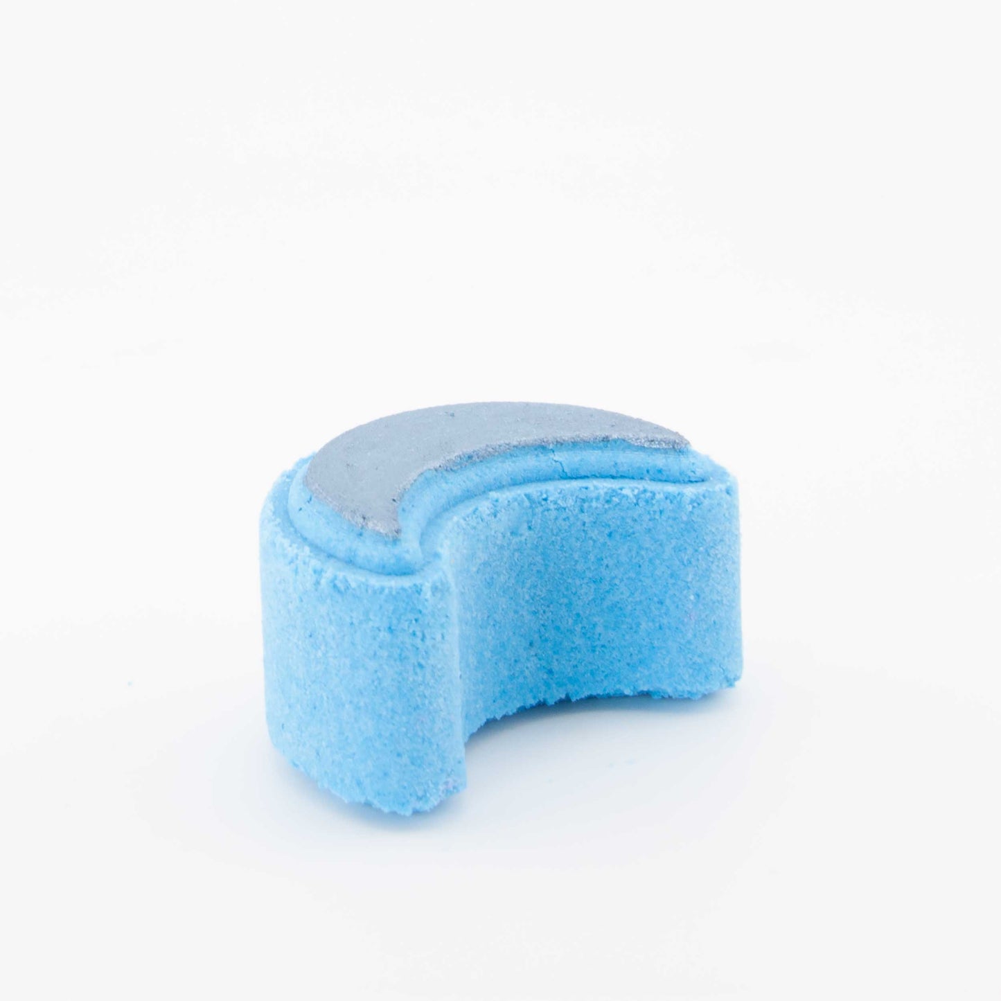 פצצת אמבטיה - ירח סהר