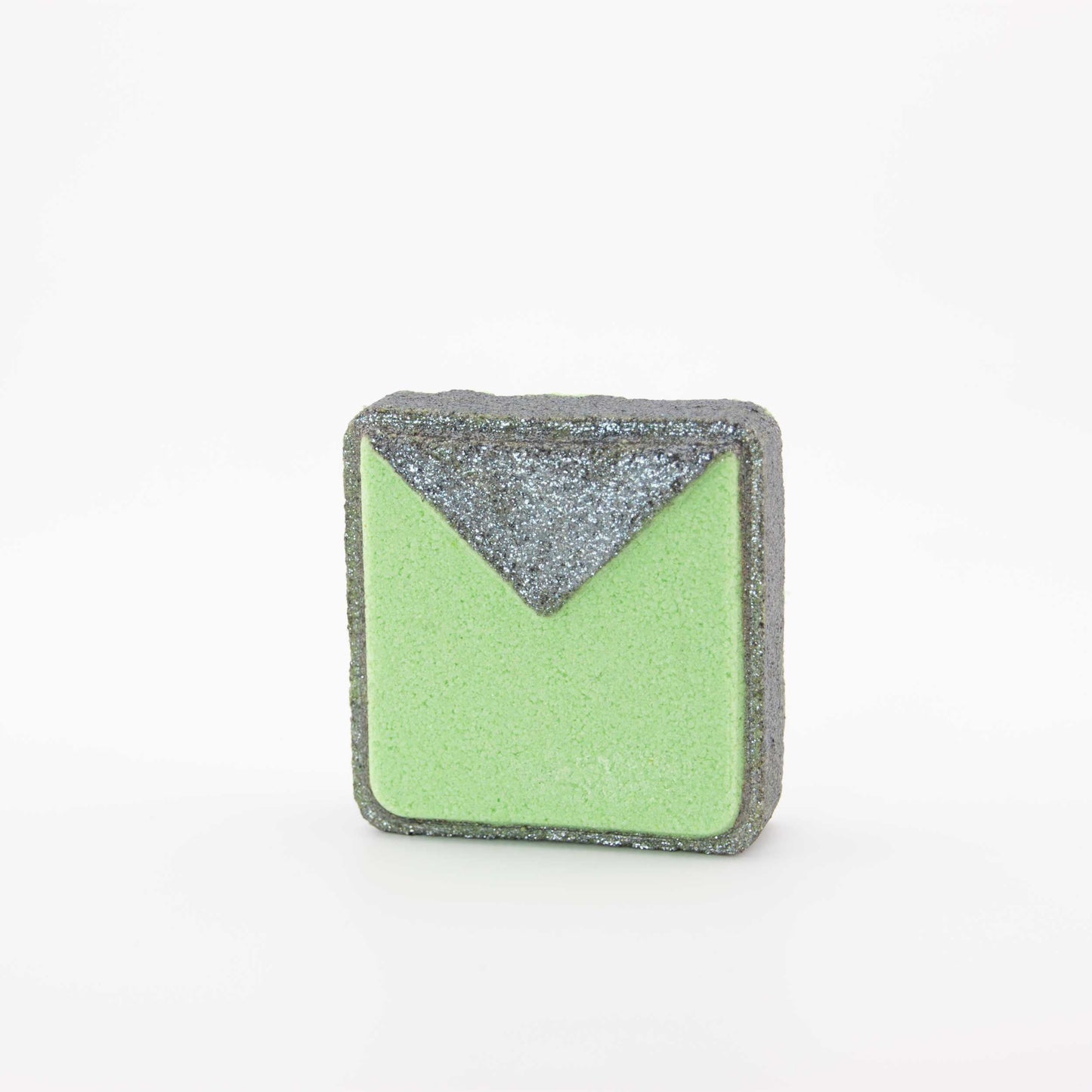 פצצת אמבטיה - תיון